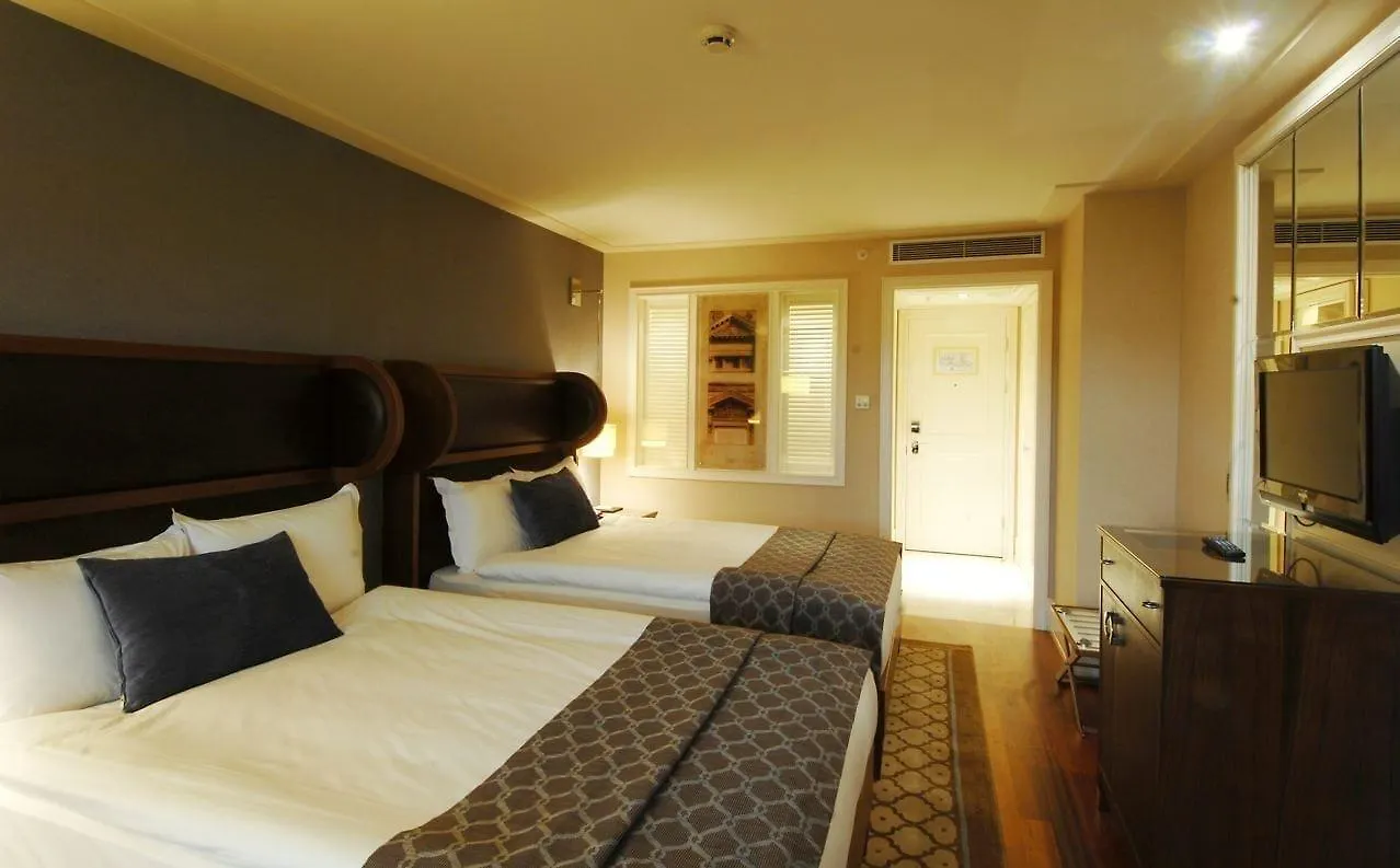 Titanic City Taksim Istanbul Hotel