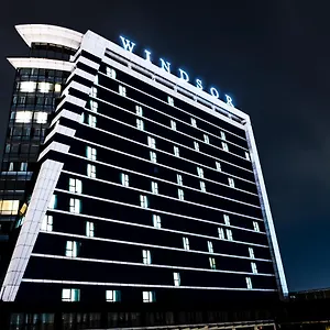 Ξενοδοχείο Windsor & Convention Center