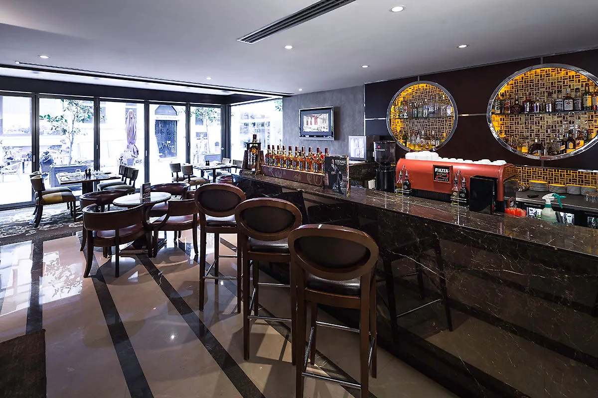 Hotel Titanic City Taksim Istanbul