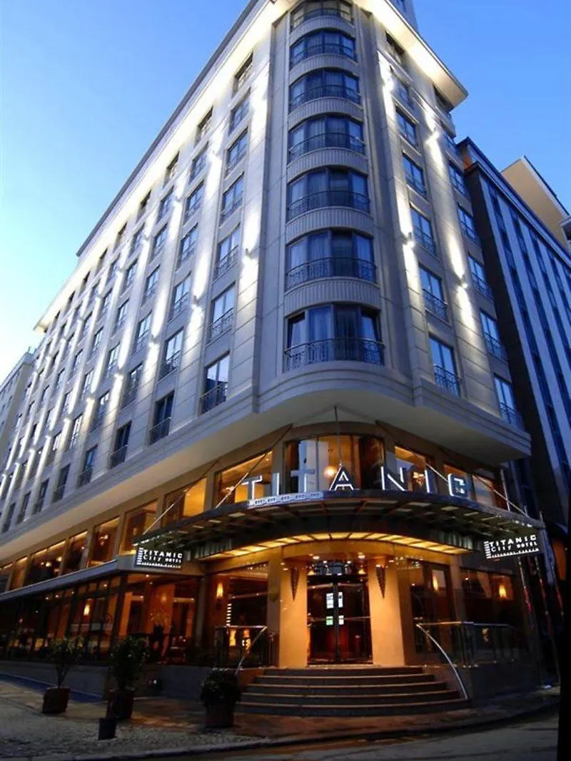 Titanic City Taksim Istanbul Hotel